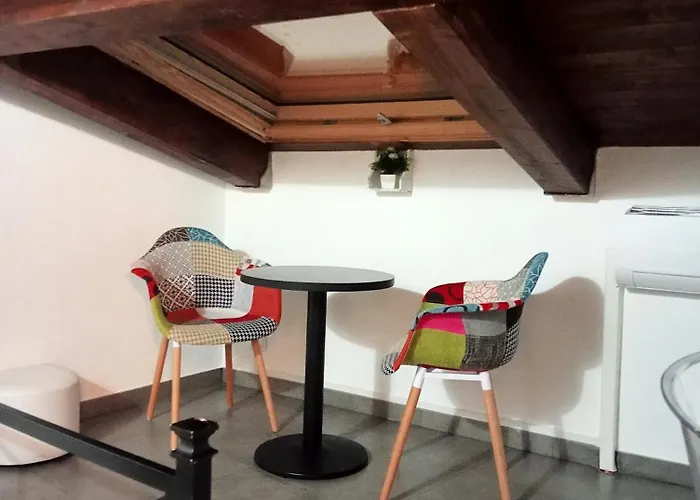 San Nicolò Holiday Home